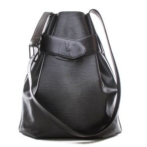 Sold! Louis Vuitton Vintage Black Epi Sac d’Epaule